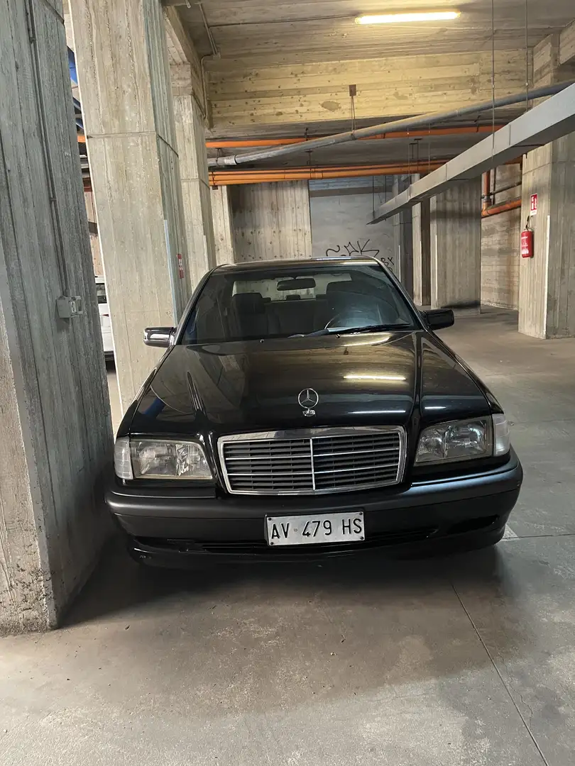 Mercedes-Benz C 180 Classic - 1