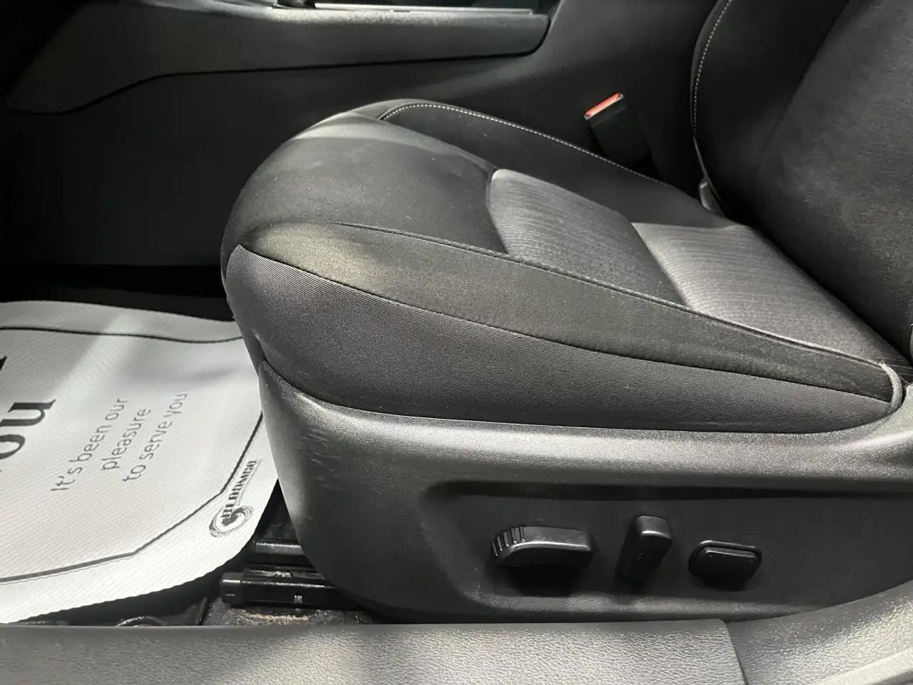 Nissan Altima снимка Nissan Altima