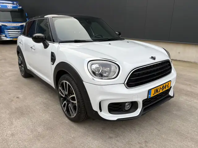 MINI John Cooper Works Countryman 1.5 Pepper JCW