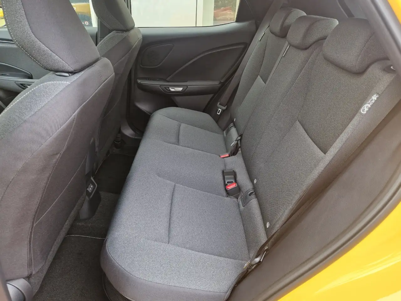 Lexus LBX 1.5 Hybrid Komfort Paket 7