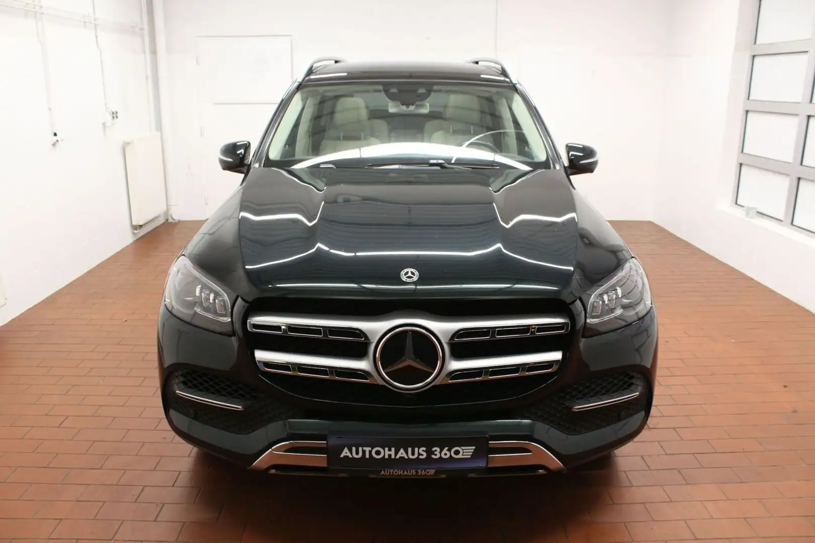 Mercedes-Benz GLS 350 4Matic 1.Hand Burmester LED 6 Sitze Grün - 2