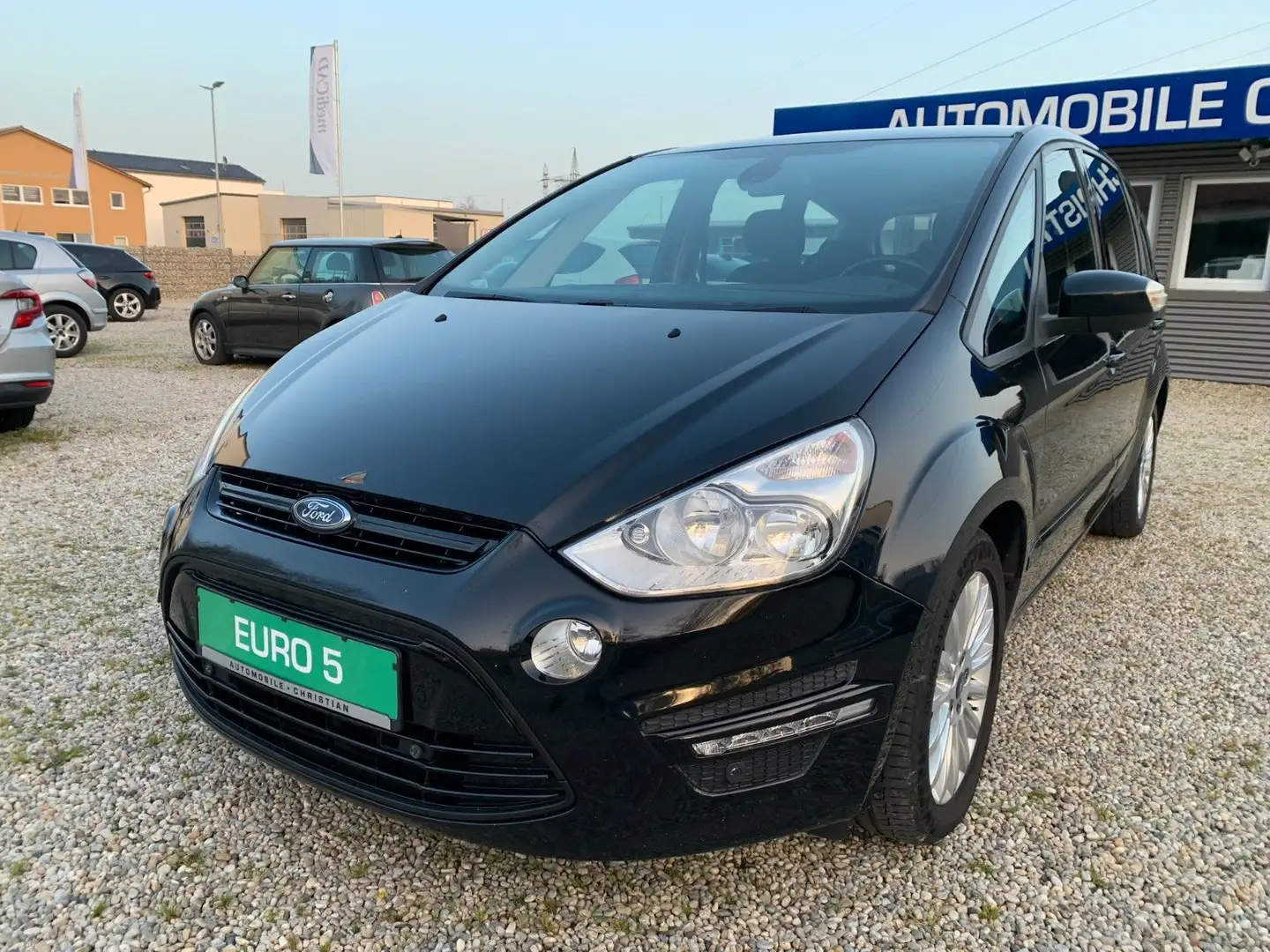 Ford S-Max 2.0TDCI Business Edition Automatik Navi Fekete - 2