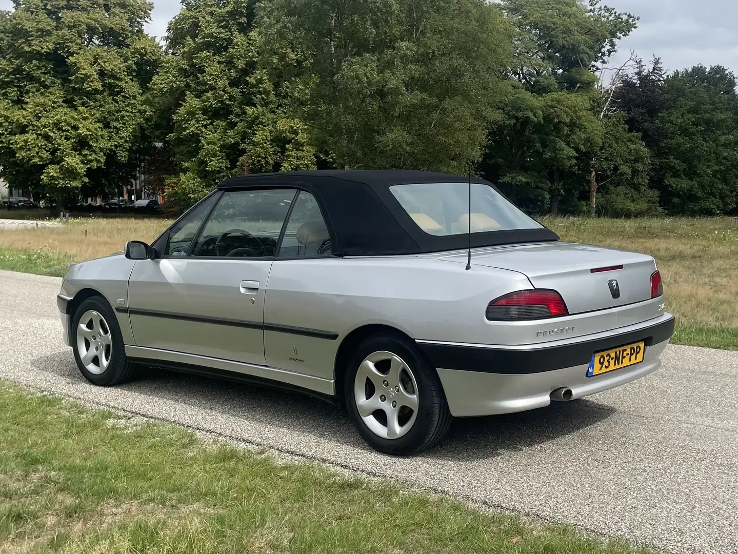 Peugeot 306 1.6 Gri - 2