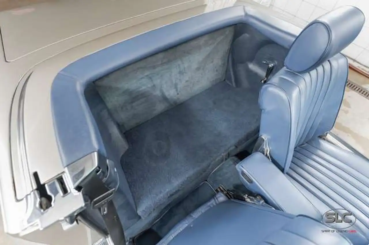 Mercedes-Benz SL 380 Cabriolet European Version, foto 8
