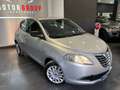 Lancia Ypsilon Ypsilon 1.3 MJT 16V 95 CV 5 porte S&S Platinum Silber - thumbnail 3