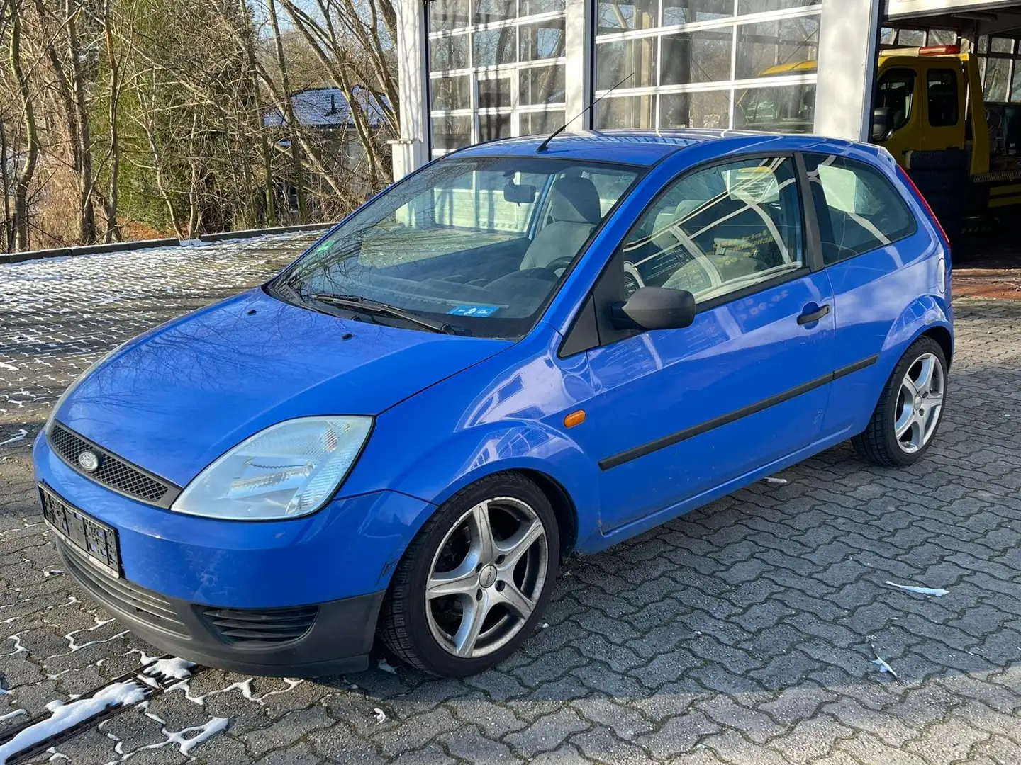 Ford Fiesta Basis 1.4i Blauw - 1