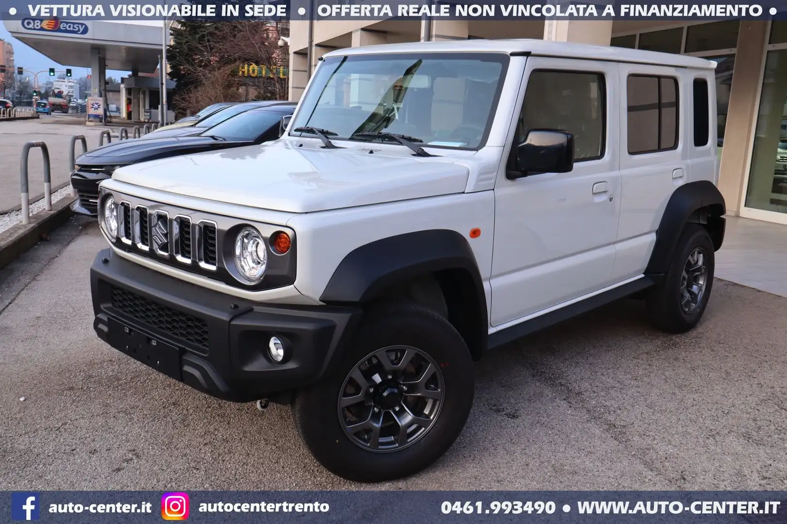 Suzuki Jimny 1.5 AT Allgrip 5PORTE AUTOVETTURA Bianco - 2