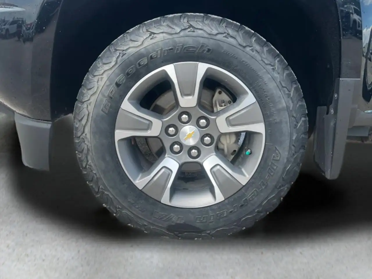 Chevrolet Colorado снимка Chevrolet Colorado
