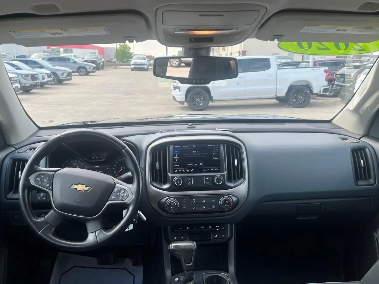 Chevrolet Colorado снимка Chevrolet Colorado