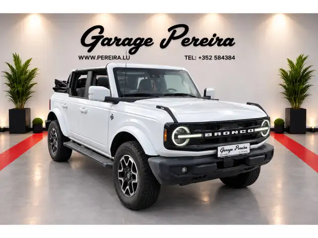 2023 Ford Bronco in White for sale