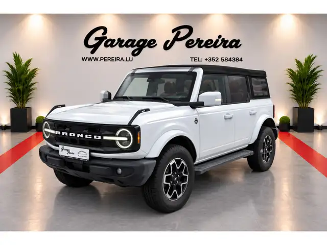 Ford Bronco view 3
