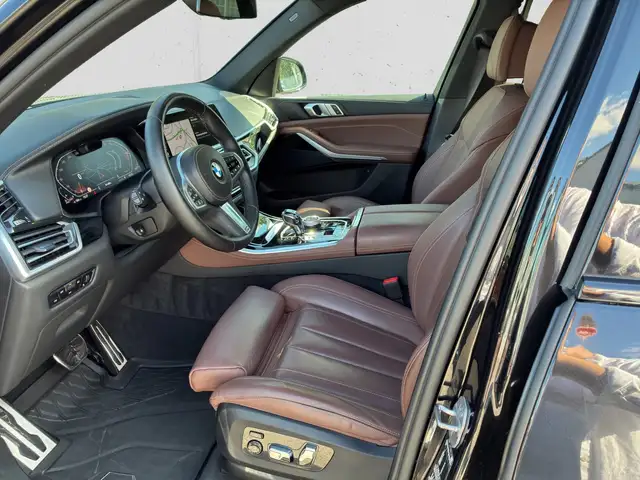 BMW X5 view 8