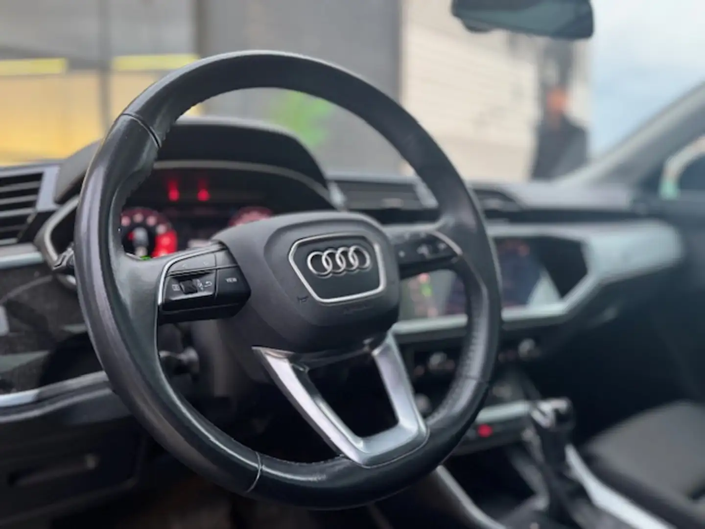 Audi Q3 Sportback 35 TFSI S tronic Negro - 2