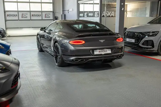 Bentley Continental view 13
