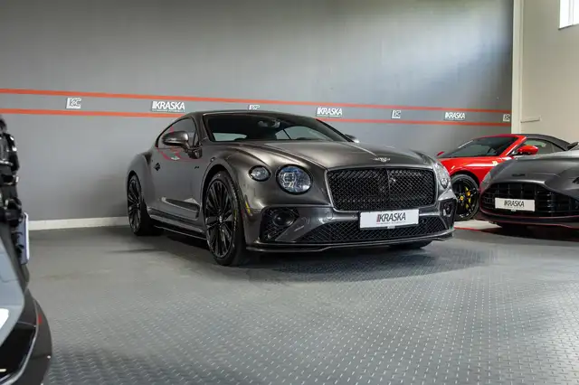 Bentley Continental view 7