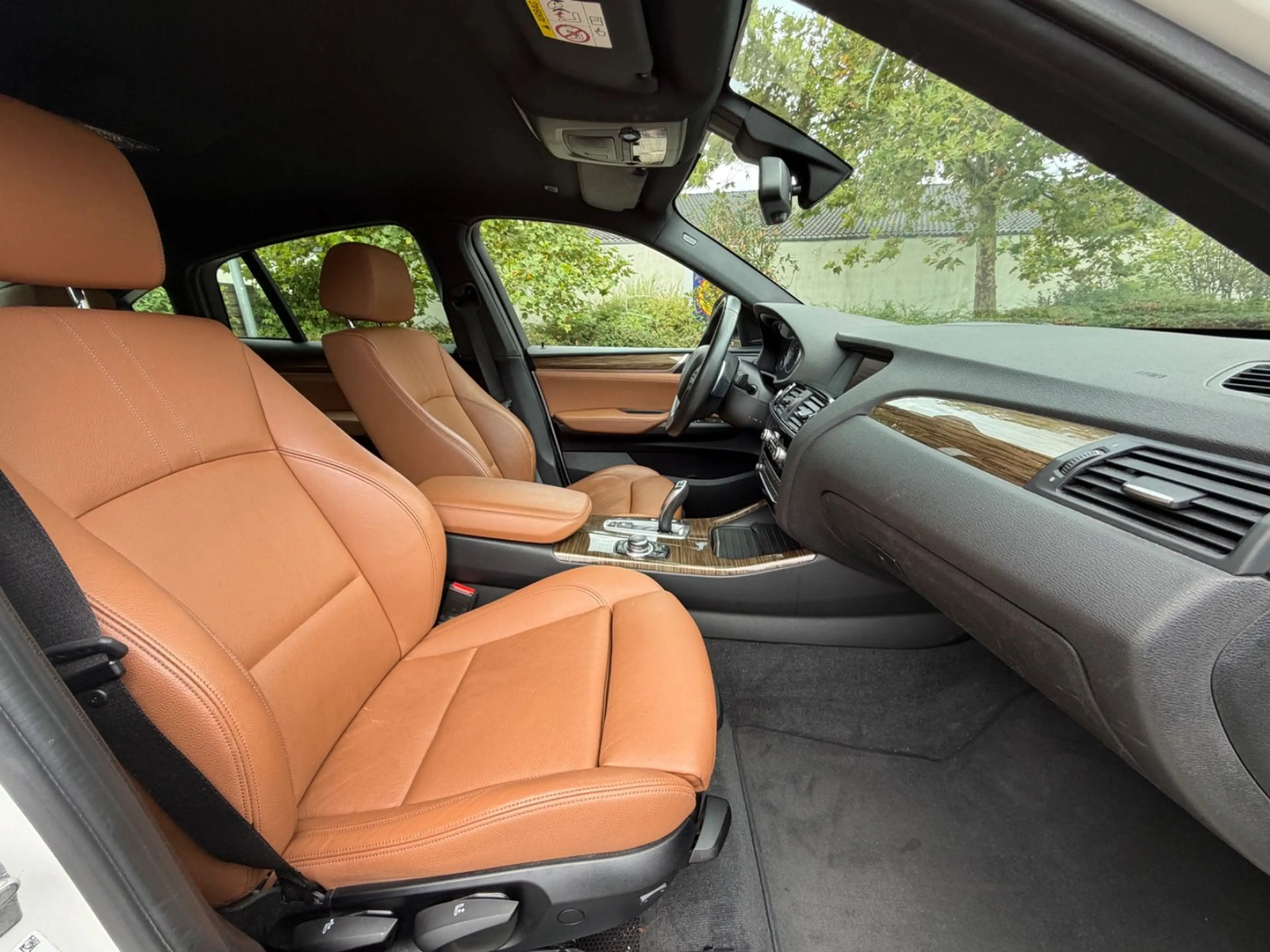 BMW X4 xDrive 20 d Navi Leder 1. Hand TÜV NEU — photo 9