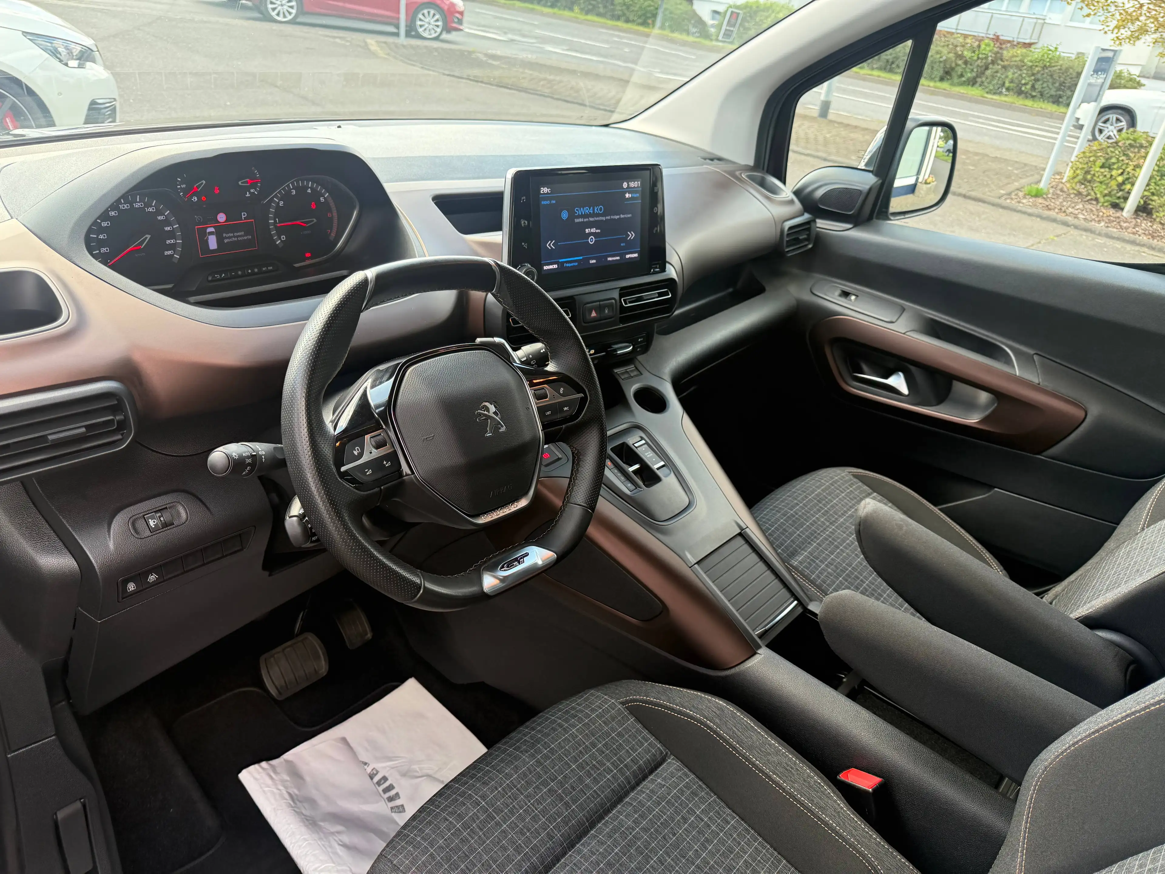 Peugeot Rifter N1 GT BlueHDi 130 L1 — photo 5