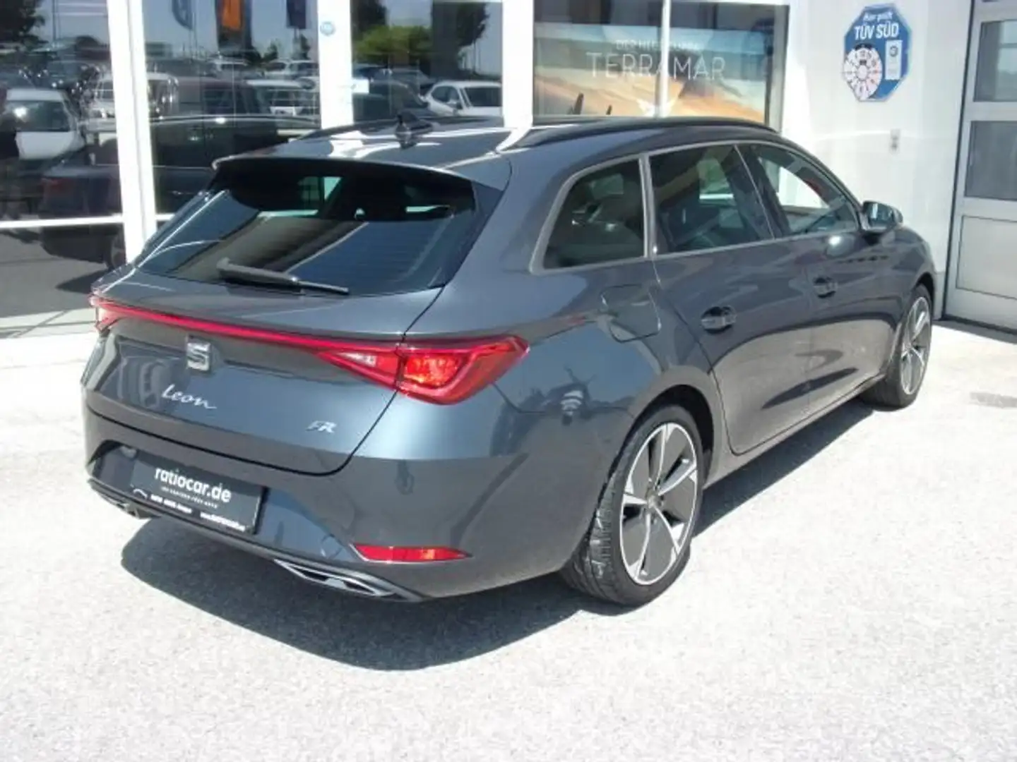 SEAT Leon LEON SPORTSTOURER FR 1.5 TSI GAR.-01/2026* NAVI Gris - 2