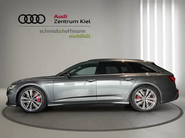 Audi A6 view 3