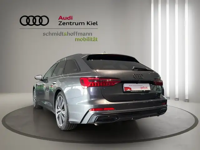 Audi A6 view 4