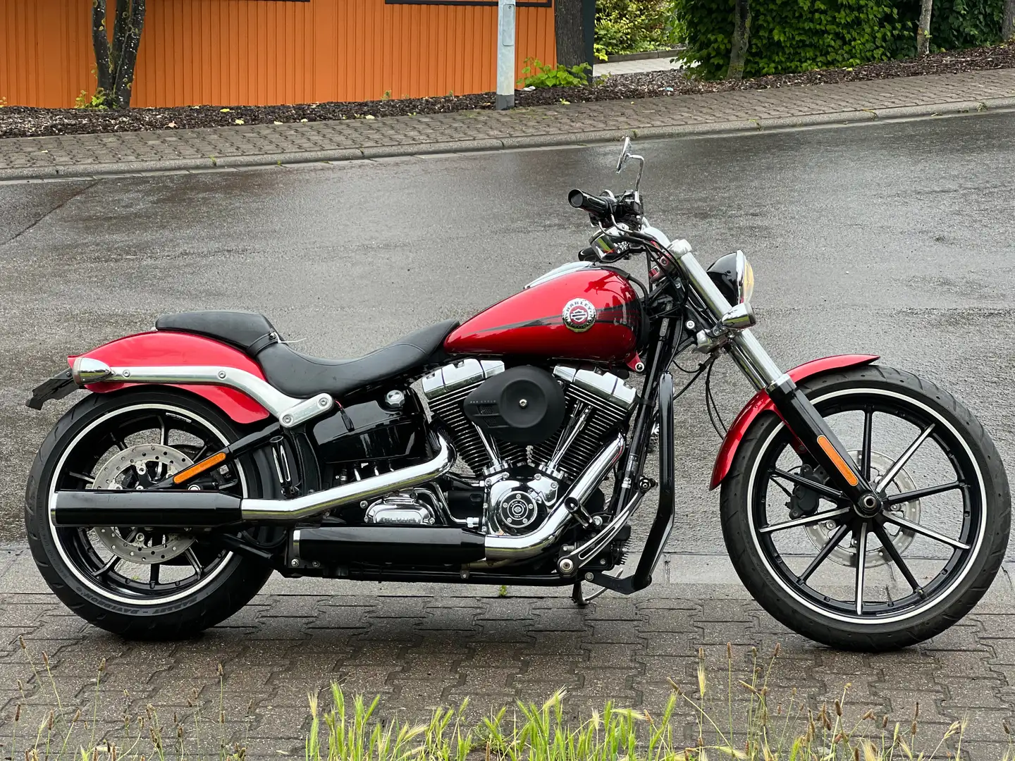 Harley-Davidson Breakout FXSB1580 5HD1 Rot - 1