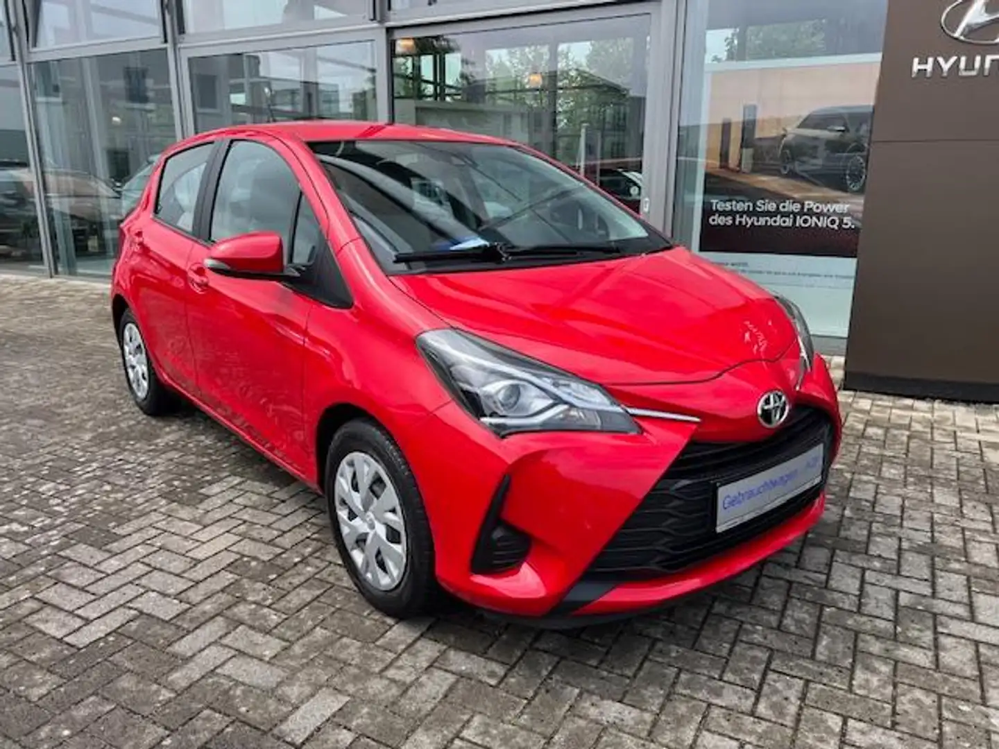 Toyota Yaris VVT-i Comfort.Klima.Allwetterreifen Rot - 1