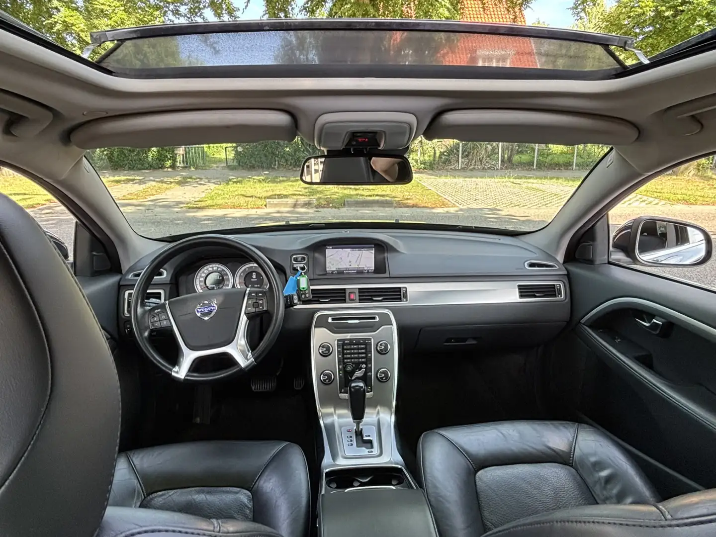 Volvo V70 2.5T 231pk Summum Schuifdak Keyless 5 Cilinder! Blue - 2