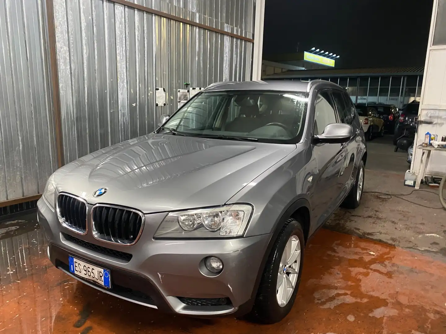 BMW X3 sDrive18d Grey - 1