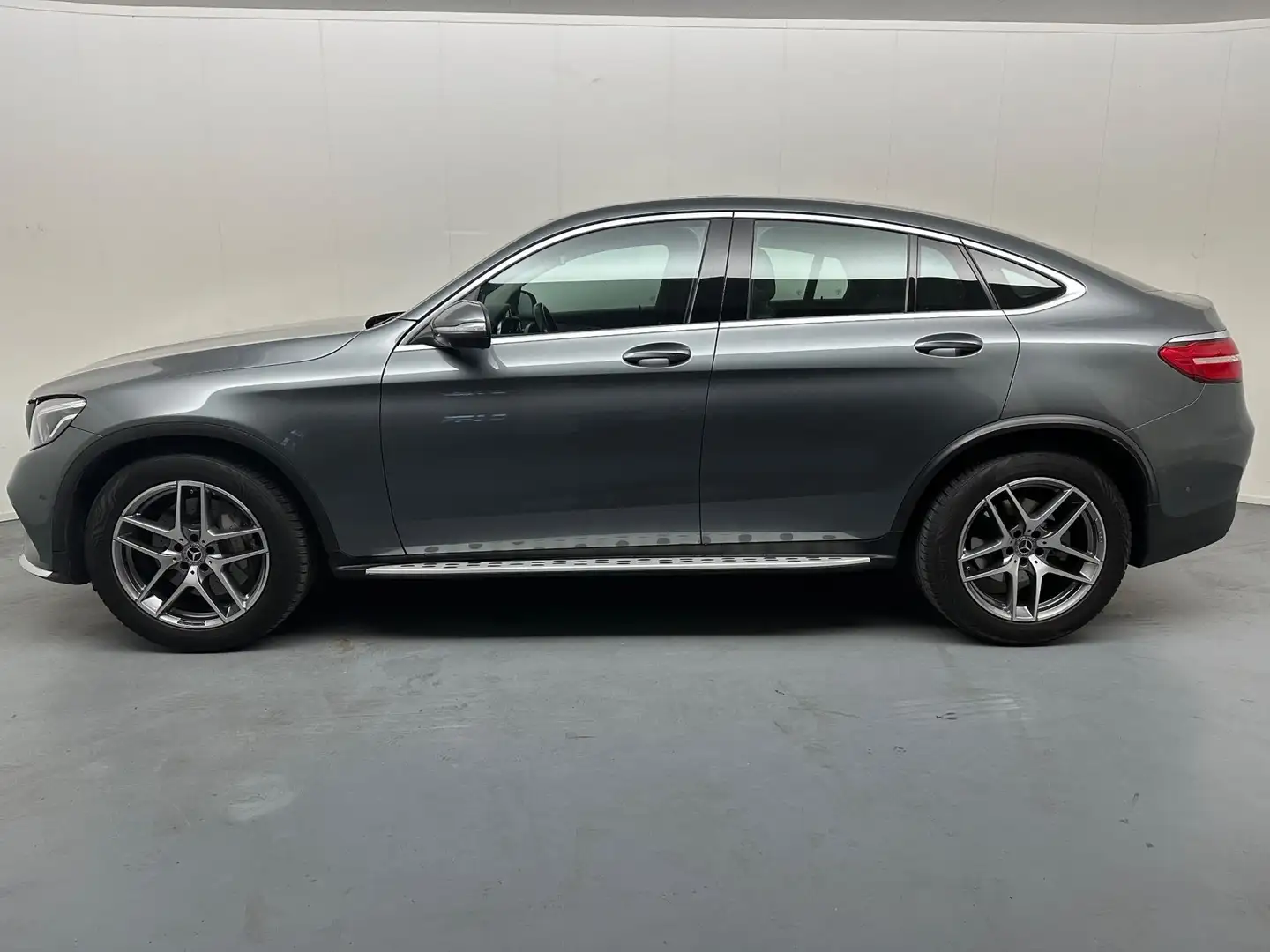 Mercedes-Benz GLC 250 Coupé 4MATIC Edition 1 # AMG # Pano # AppleCarPlay Grijs - 2
