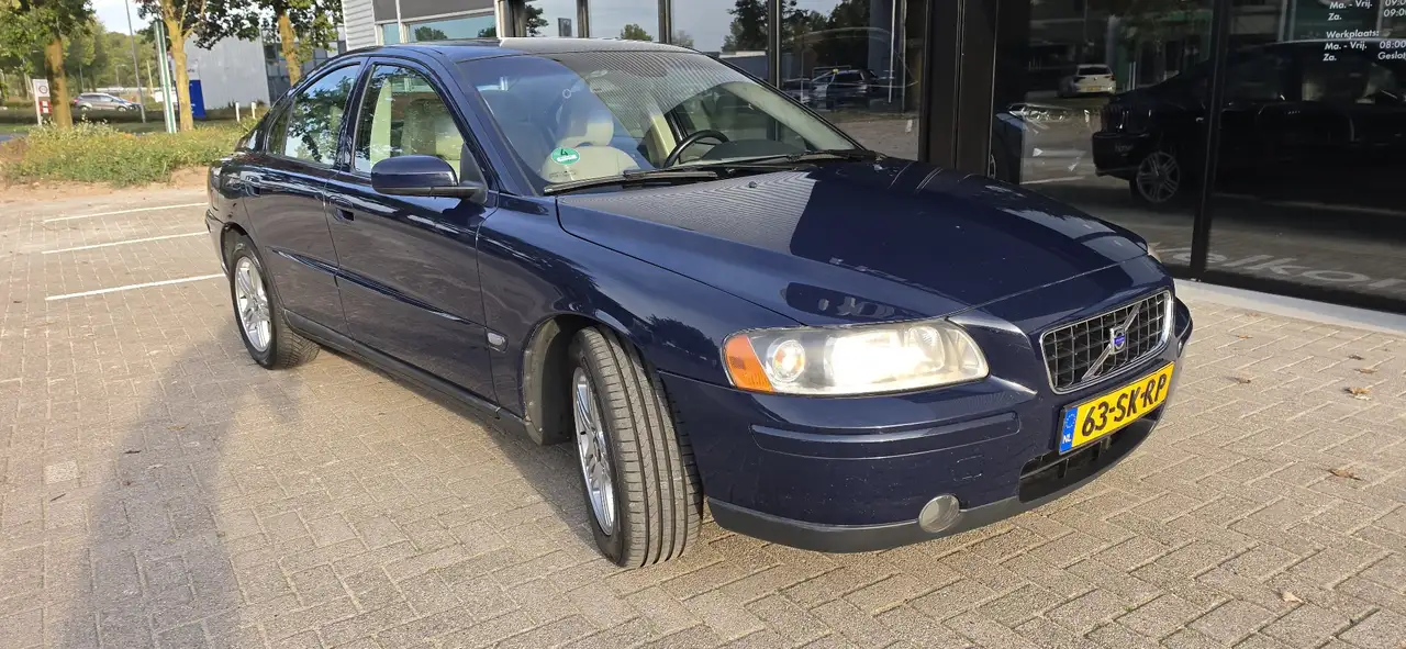 Volvo S60