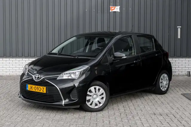 Toyota Yaris 1.3 VVT-i Aspiration*CruiseControl*Navigatie*