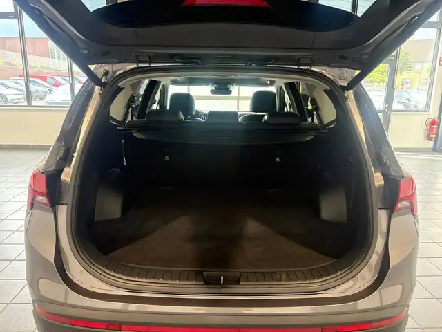 Hyundai Santa Fe view 6