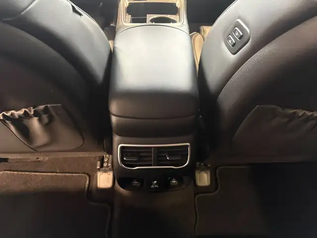 Hyundai Santa Fe view 13