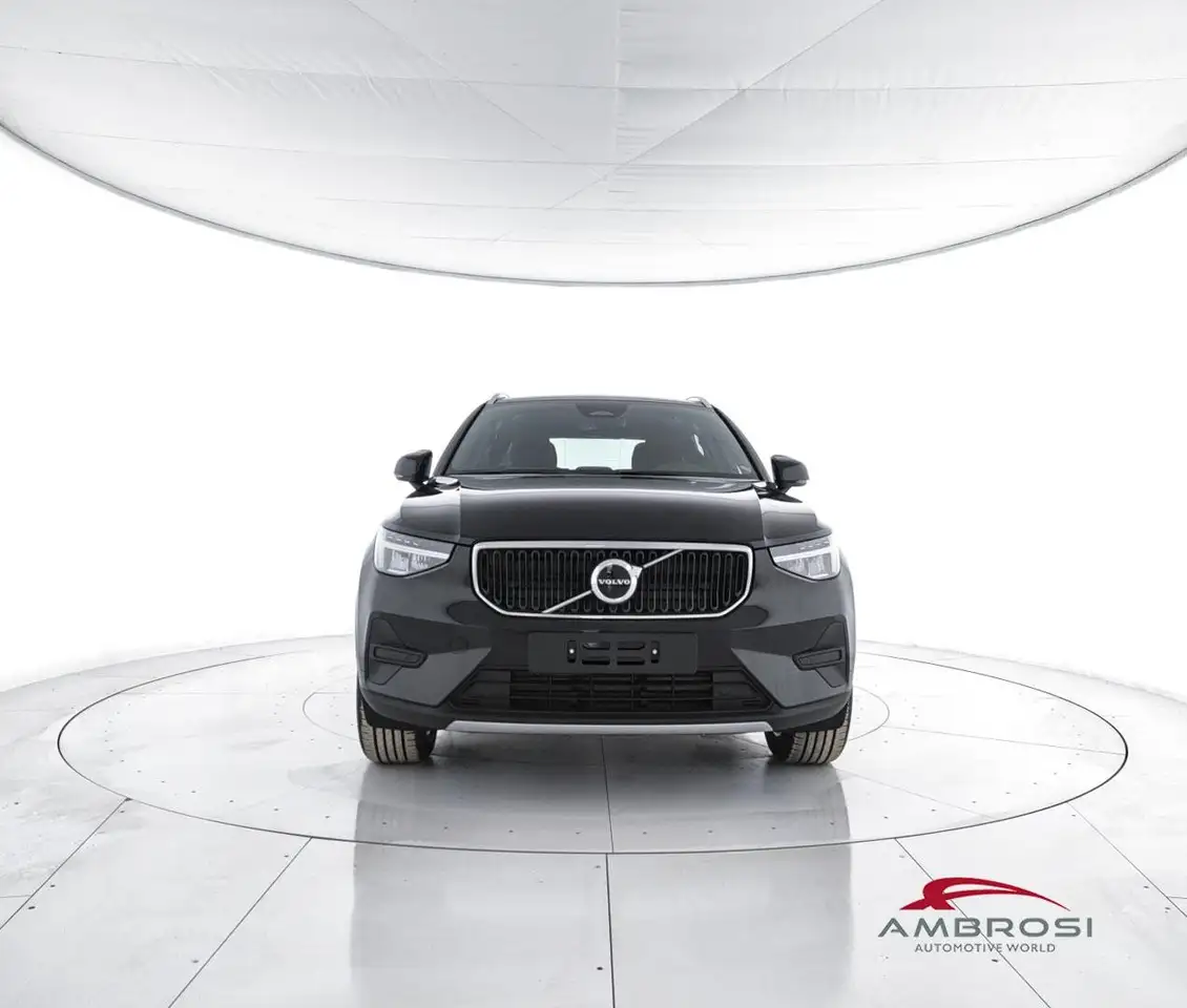 Volvo XC40 2026