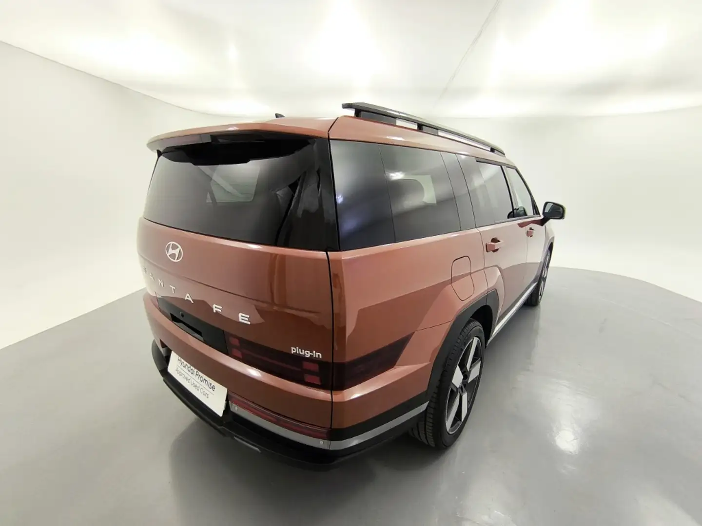 Hyundai SANTA FE 1.6TGDI PHEV Style 7pl 4WD 6AT Naranja - 2