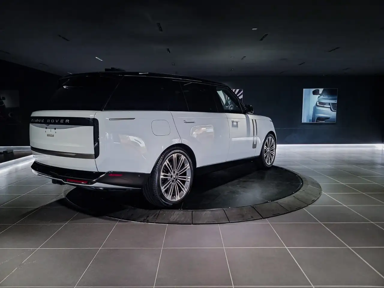 Land Rover Range Rover снимка Land Rover Range Rover