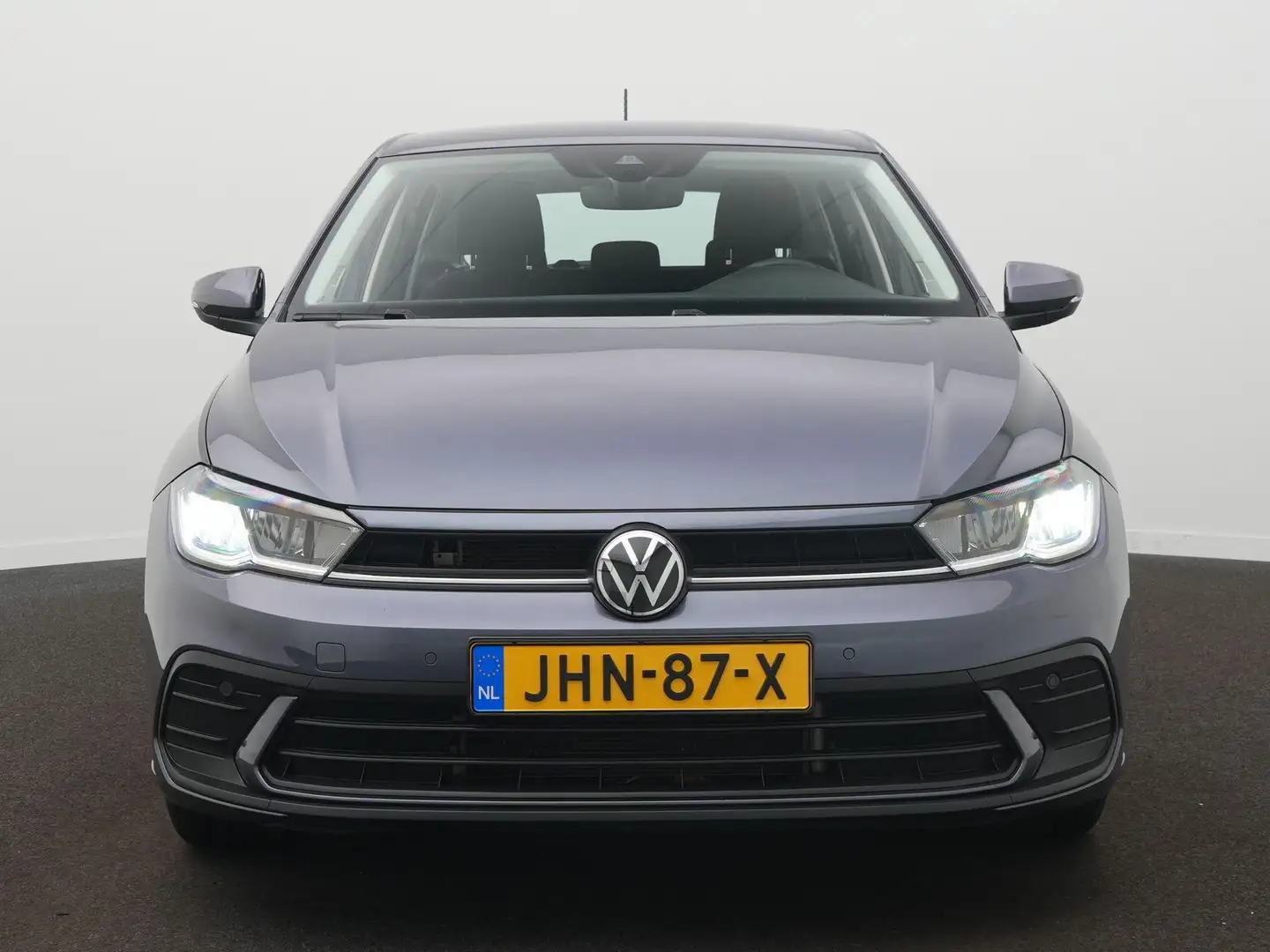 Volkswagen Polo 1.0 TSI Life / Virtual / Sensoren / Cruise Grijs - 2