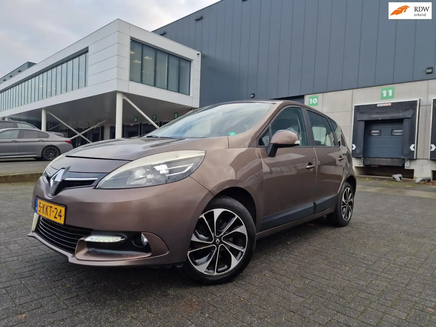 Renault Scenic 1.5 dCi Expression NAVI CRUISE TREKHAAK 2 X SLEUTE Braun - 1