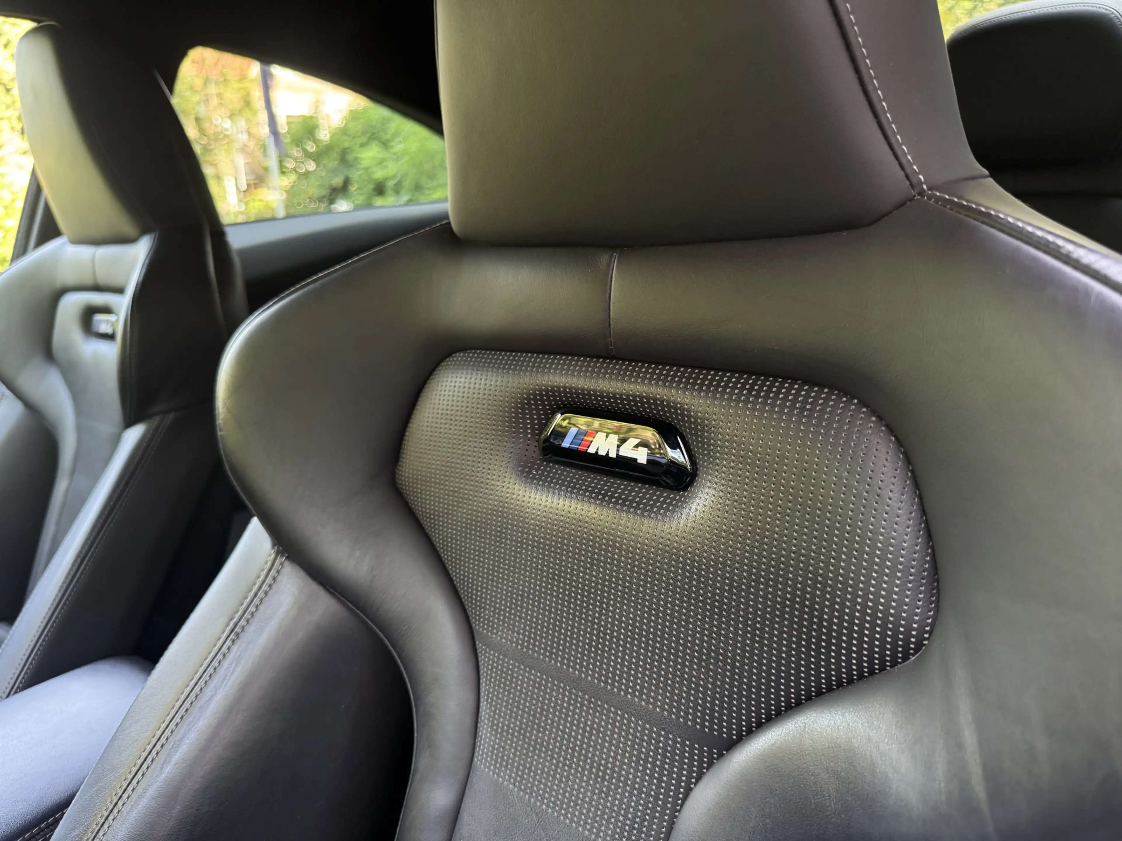 BMW M4 Competition, Carbon, Memory, CarPlay — photo 31