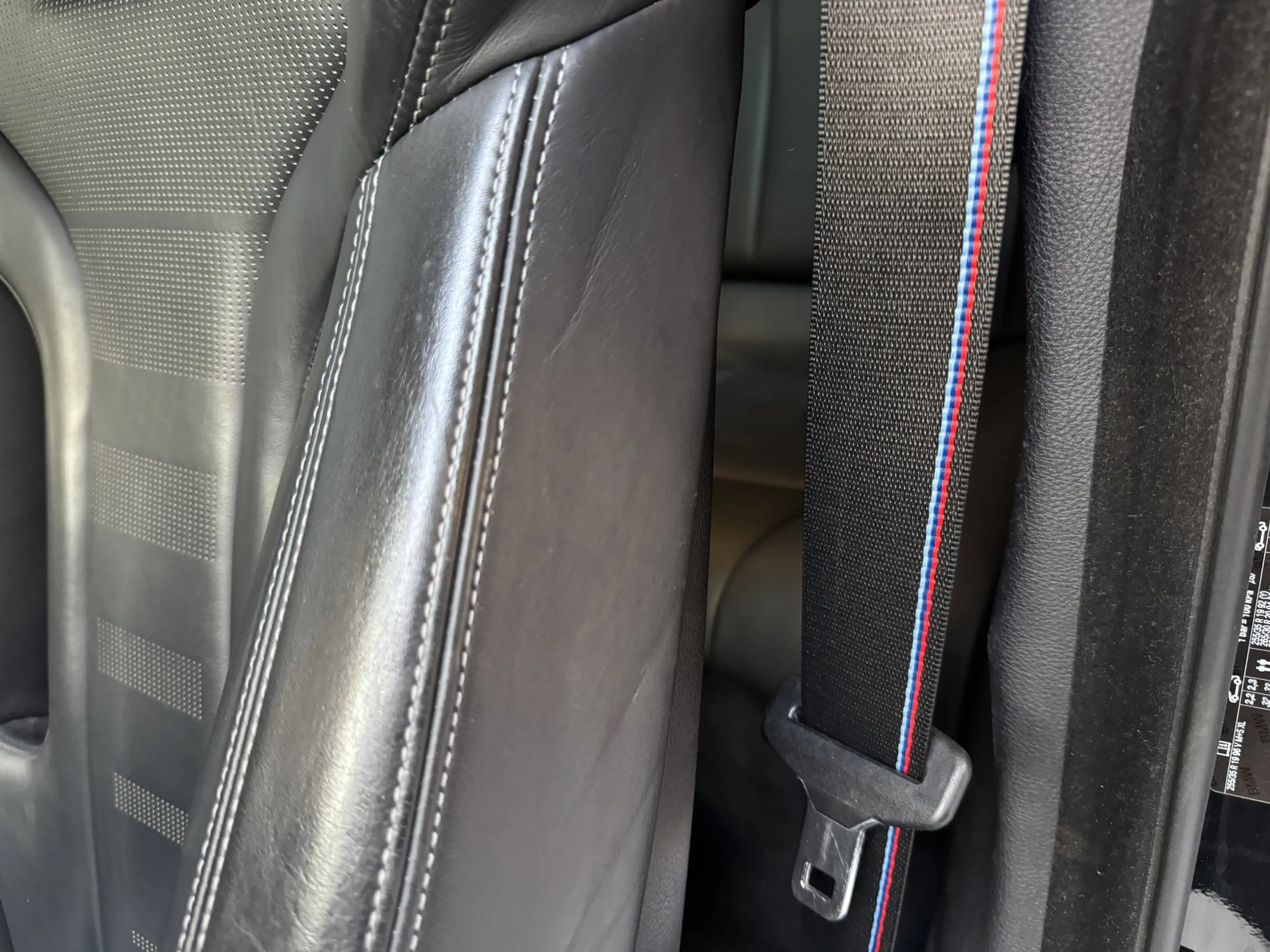 BMW M4 Competition, Carbon, Memory, CarPlay — photo 34