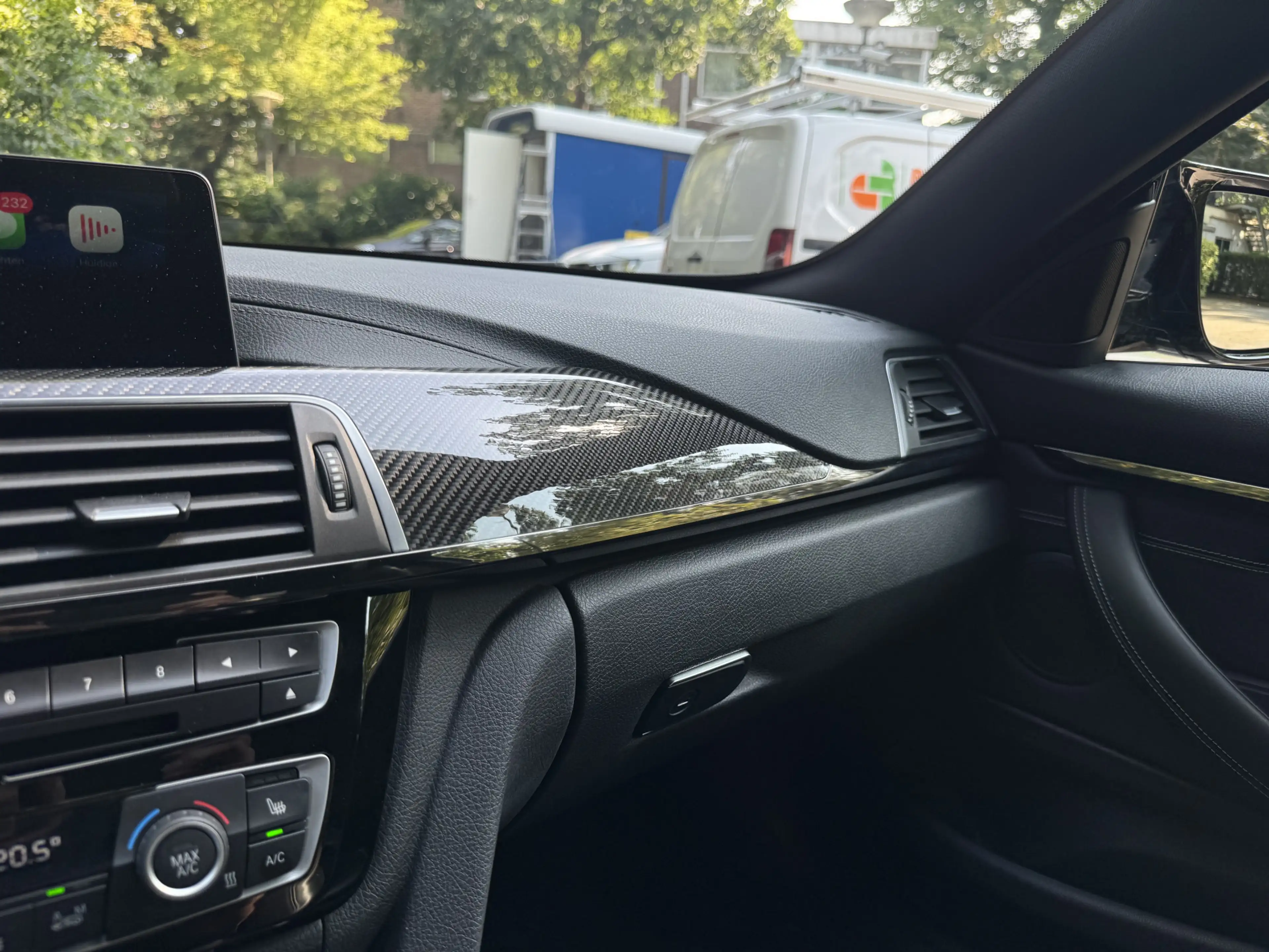 BMW M4 Competition, Carbon, Memory, CarPlay — photo 9