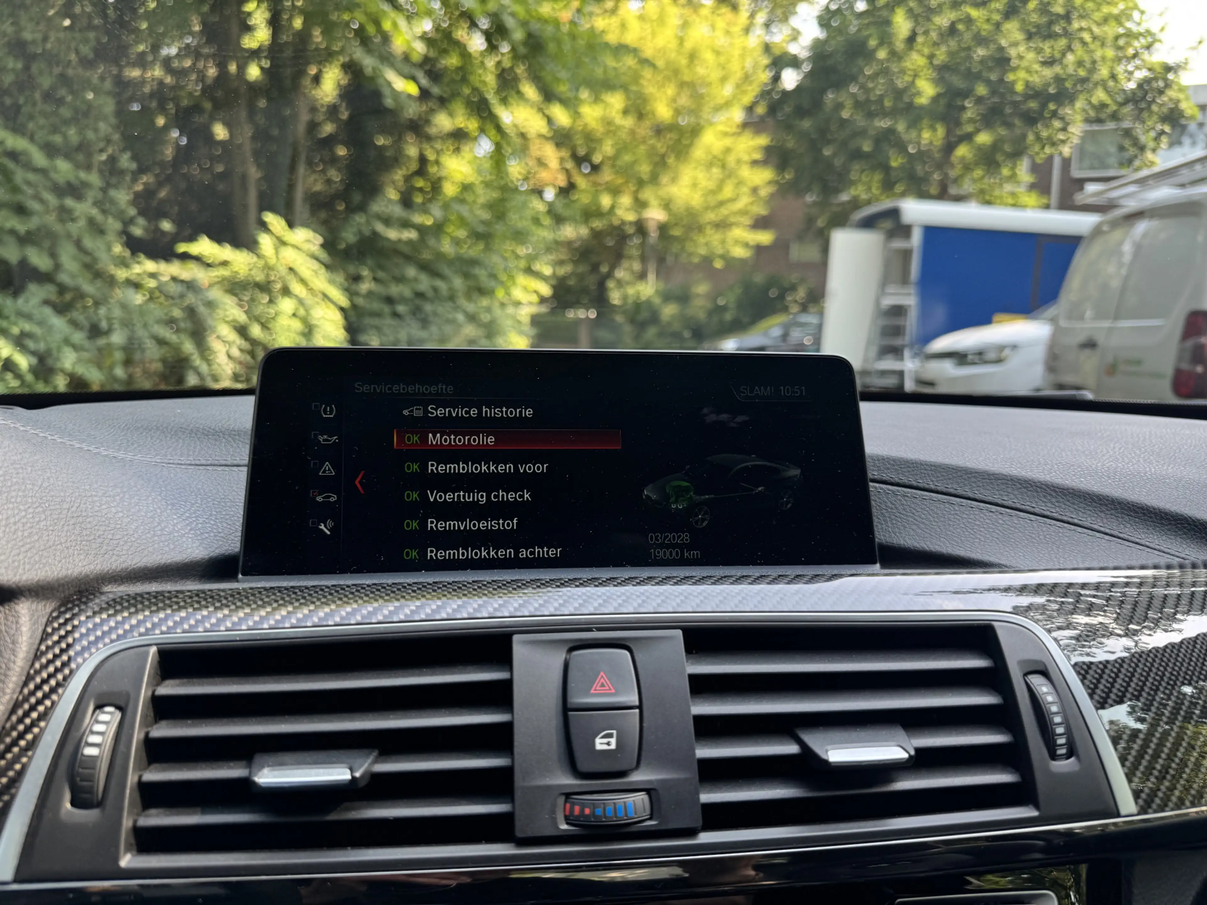 BMW M4 Competition, Carbon, Memory, CarPlay — photo 23