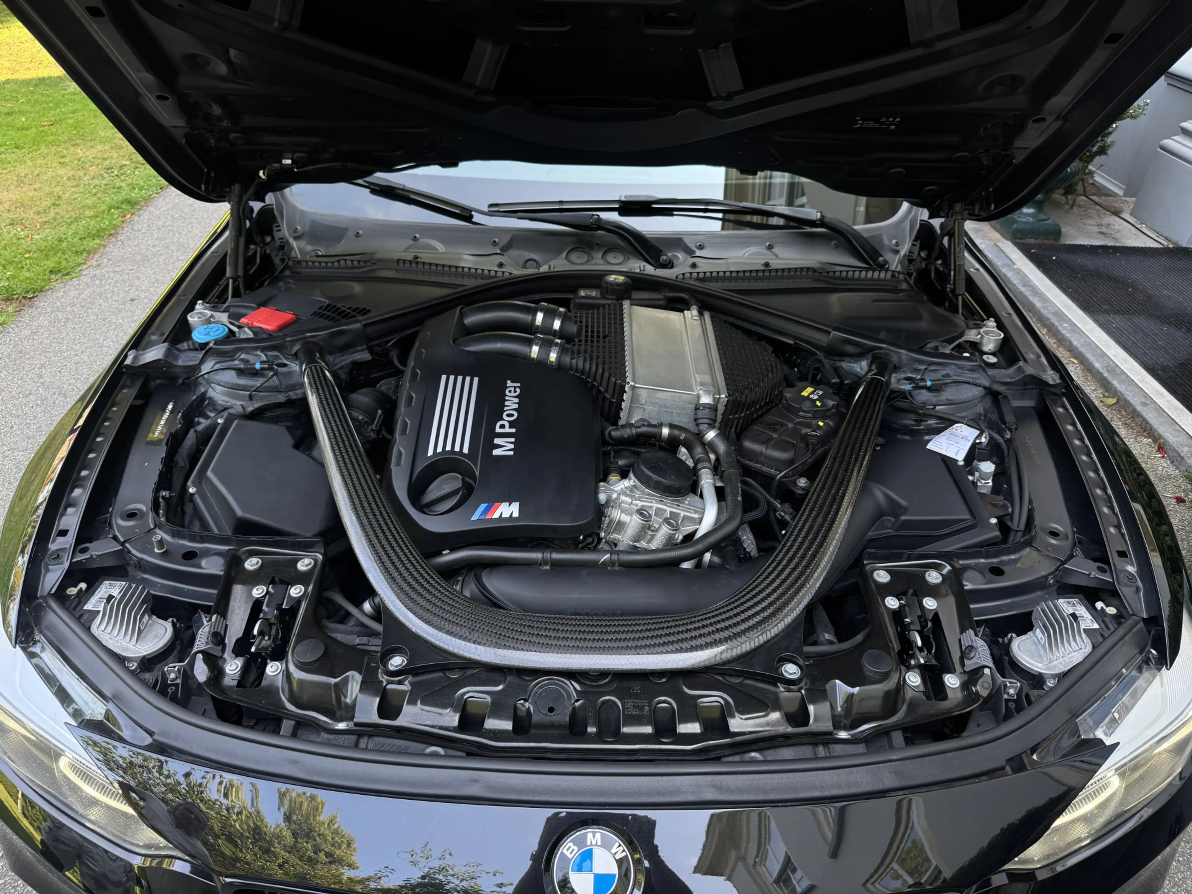 BMW M4 Competition, Carbon, Memory, CarPlay — photo 15