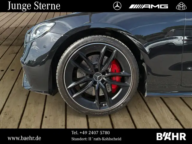Mercedes-Benz E-Class view 6