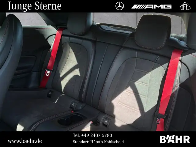 Mercedes-Benz E-Class view 9