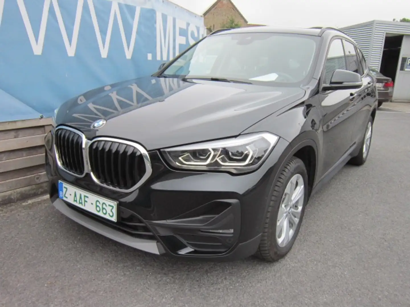 BMW X1 2.5eA Xdrive PROF NAVI + OPEN PANO DAK + CAMERA Noir - 2