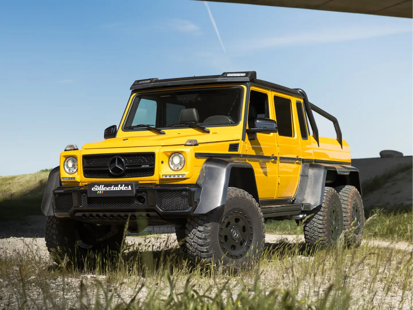 Mercedes-Benz G 63 AMG 6x6 Geel - 1