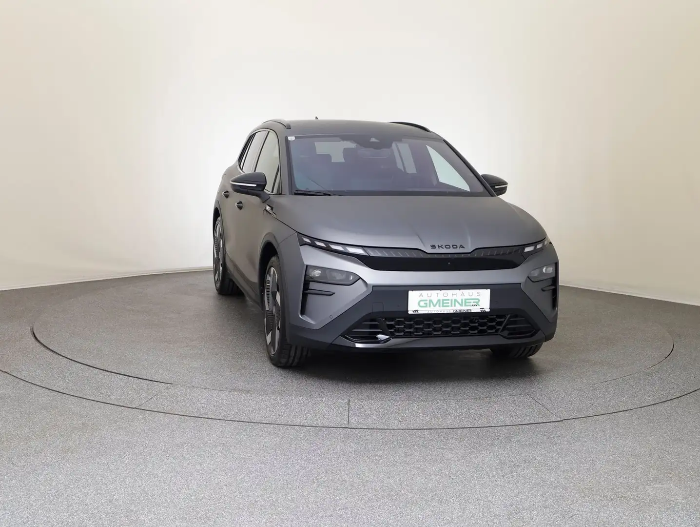 Skoda Elroq RS Grau - 2
