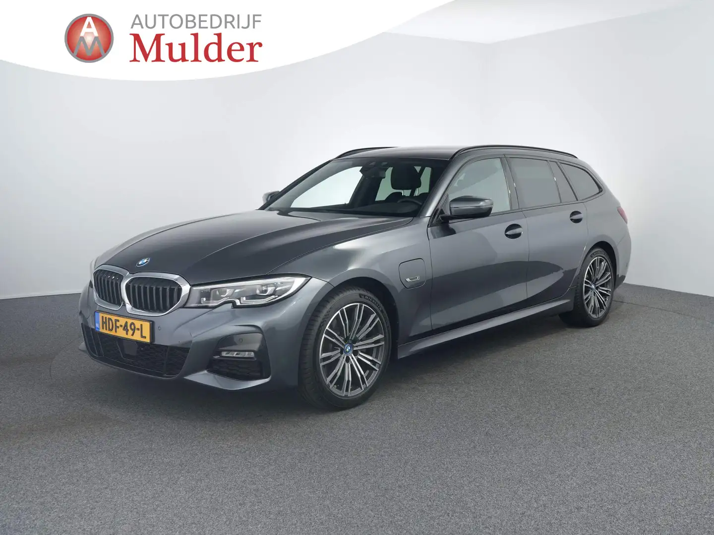 BMW 320 3-serie Touring 320e Business Edition Plus | M-Spo Grey - 1