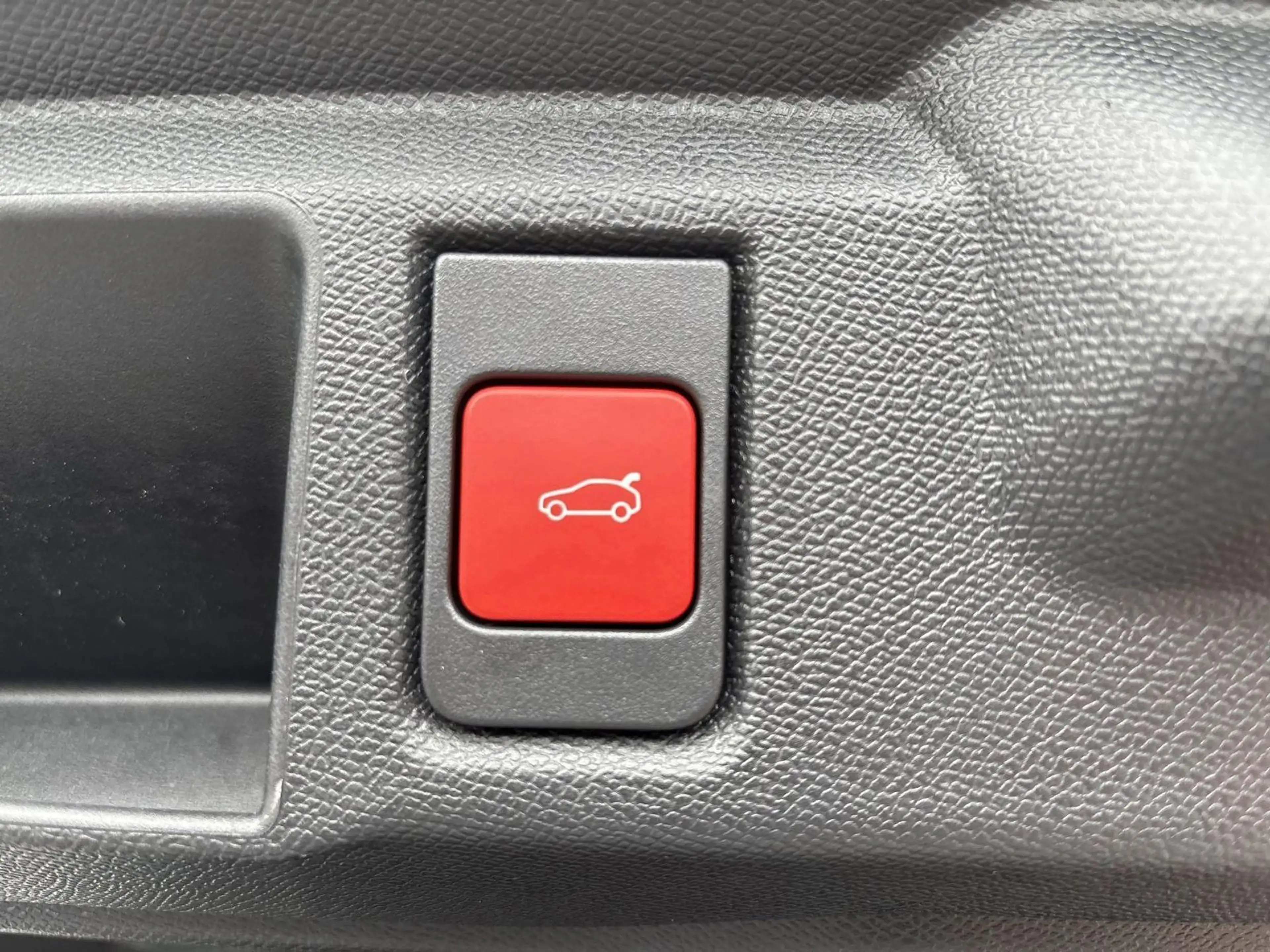 Opel Grandland X Grandland GS Hybrid 145 PS Automatik Allwetter — photo 14